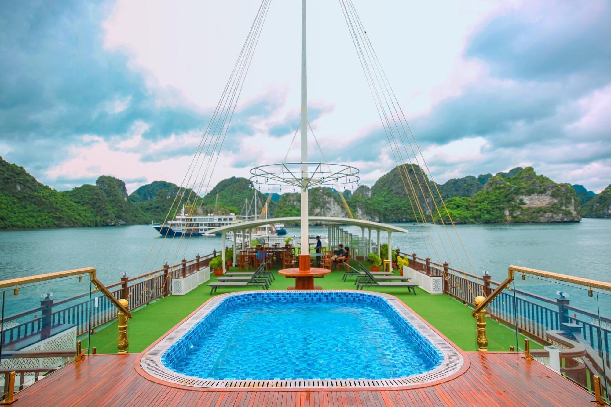 ホテル Le Journey Elegance Cruise ハロン エクステリア 写真
